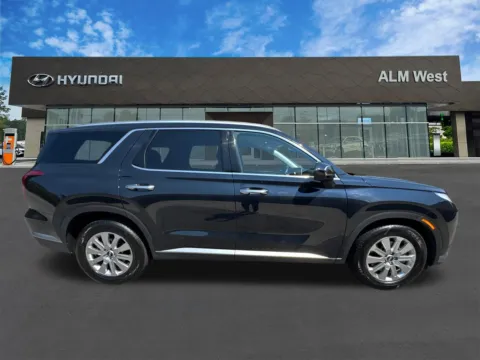 More photos of 2024 Hyundai Palisade SEL at ALM Hyundai West, GA