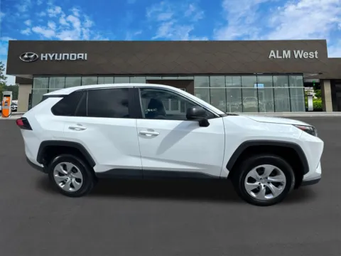 More photos of 2022 Toyota RAV4 LE at ALM Hyundai West, GA