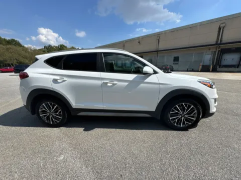 More photos of 2020 Hyundai Tucson SEL at ALM Hyundai West, GA