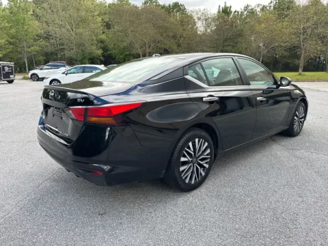 More photos of 2024 Nissan Altima 2.5 SV at ALM Hyundai West, GA