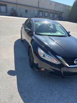 More photos of 2017 Nissan Altima 2.5 SV at ALM Hyundai West, GA