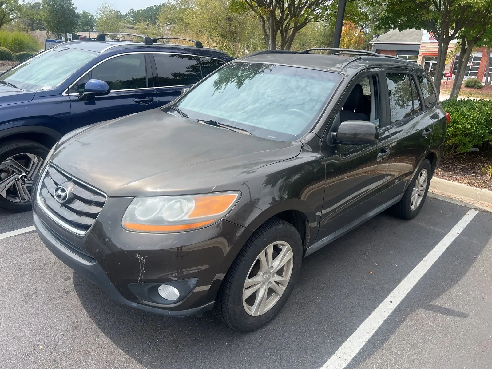 Brown 2011 Hyundai Santa Fe SE for sale in Lithia Springs, GA