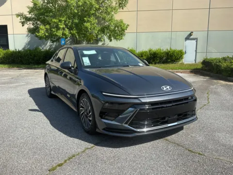 Another view of 2025 Hyundai Sonata Hybrid SEL for sale in Lithia Springs, GA at ALM Hyundai West