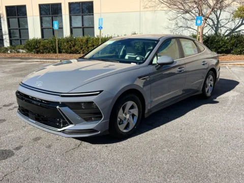 Blue 2025 Hyundai Sonata SE for sale in Lithia Springs, GA