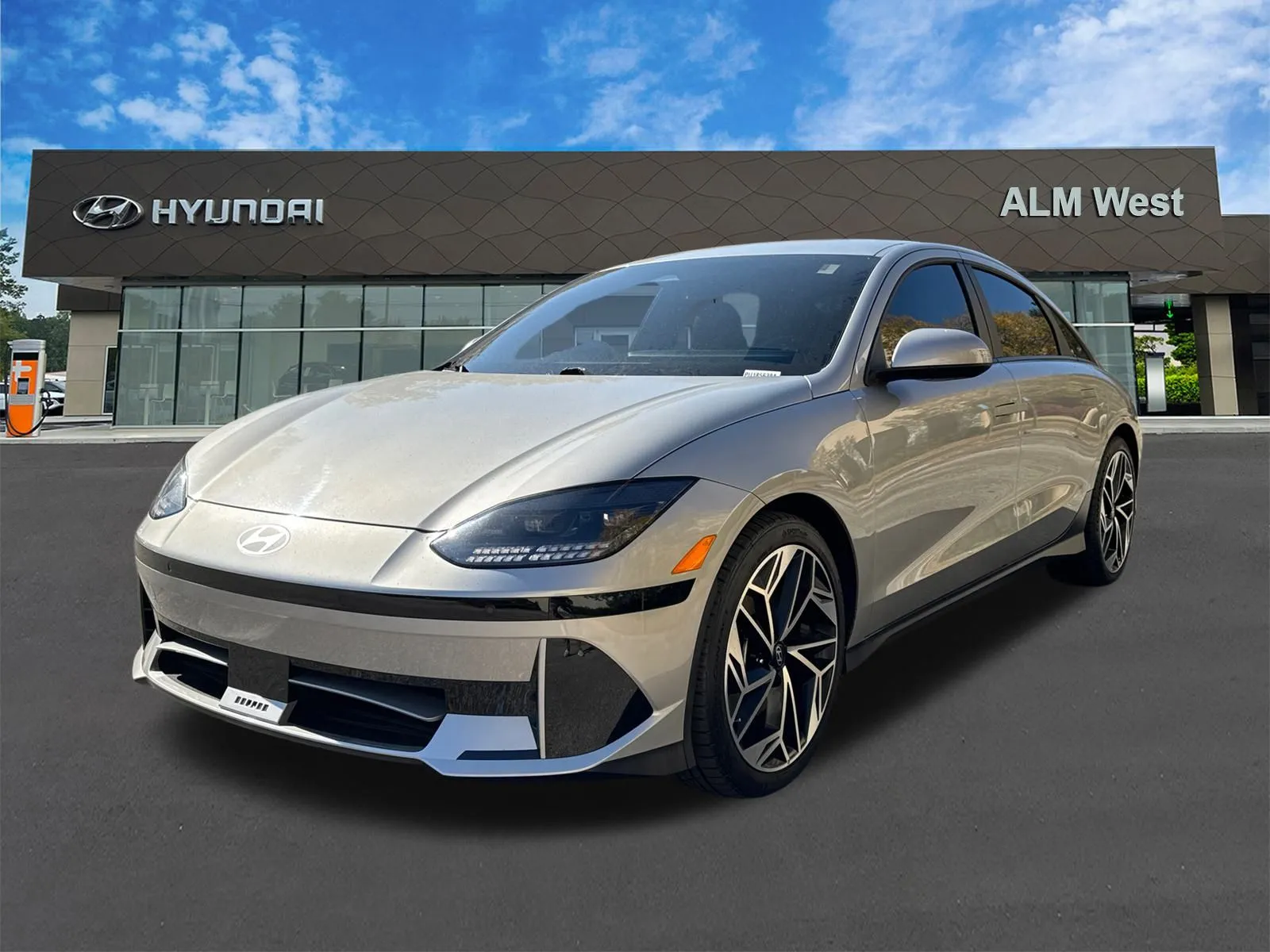 Used 2023 Hyundai IONIQ 6 SEL with VIN KMHM34AA8PA023064 for sale in Lumberton, NC