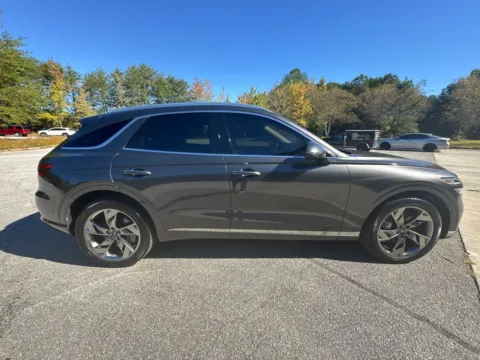 More photos of 2025 Genesis Electrified GV70 Advanced at ALM Hyundai West, GA