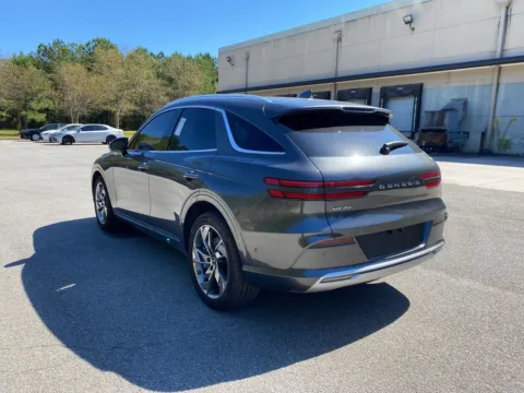 More photos of 2025 Genesis Electrified GV70 Advanced at ALM Hyundai West, GA