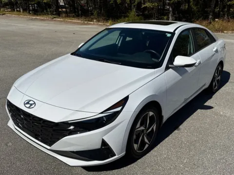 White 2022 Hyundai Elantra Hybrid Limited for sale in Lithia Springs, GA