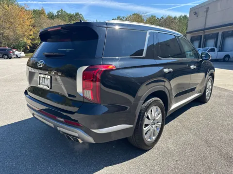 More photos of 2025 Hyundai Palisade SEL at ALM Hyundai West, GA