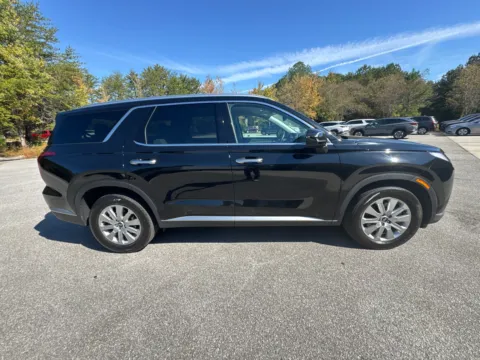 More photos of 2025 Hyundai Palisade SEL at ALM Hyundai West, GA