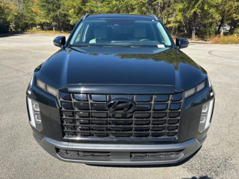 Photos of 2025 Hyundai Palisade SEL for sale in Lithia Springs, GA at ALM Hyundai West