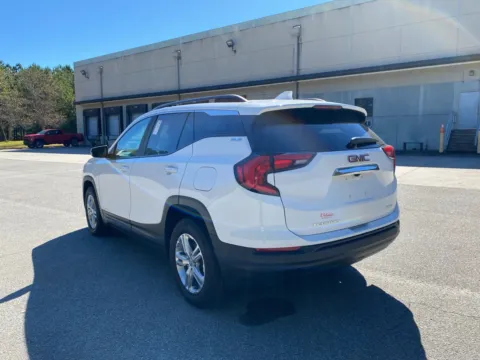 More photos of 2021 GMC Terrain SLE at ALM Hyundai West, GA