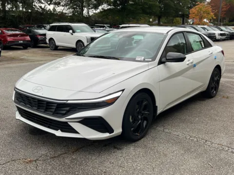 White 2026 Hyundai Elantra SEL Sport for sale in Lithia Springs, GA
