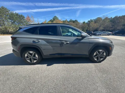 More photos of 2025 Hyundai Tucson SEL at ALM Hyundai West, GA