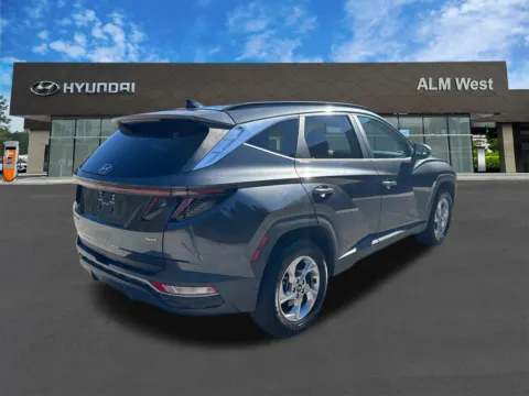 More photos of 2022 Hyundai Tucson SEL at ALM Hyundai West, GA