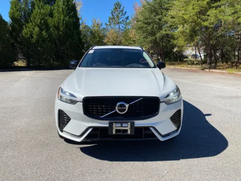 White 2024 Volvo XC60 B5 Core for sale in Lithia Springs, GA