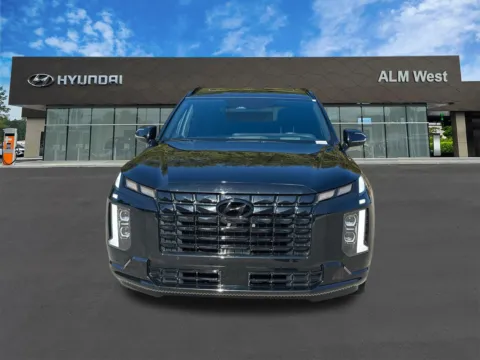 Photos of 2025 Hyundai Palisade Calligraphy Night Edition for sale in Lithia Springs, GA at ALM Hyundai West
