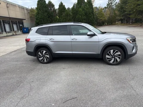 More photos of 2025 Volkswagen Atlas 2.0T SE w/Technology at ALM Hyundai West, GA