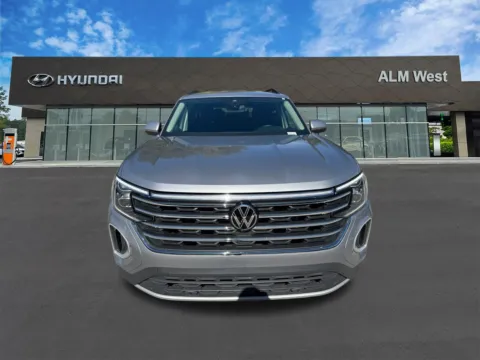 Photos of 2025 Volkswagen Atlas 2.0T SE w/Technology for sale in Lithia Springs, GA at ALM Hyundai West