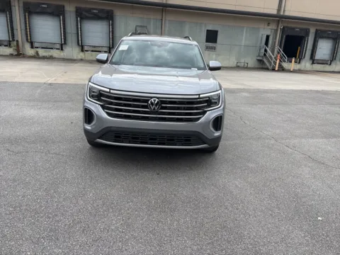 Photos of 2025 Volkswagen Atlas 2.0T SE w/Technology for sale in Lithia Springs, GA at ALM Hyundai West