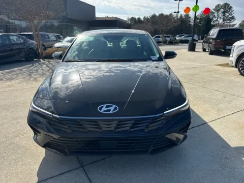 Photos of 2026 Hyundai Elantra Limited for sale in Lithia Springs, GA at ALM Hyundai West