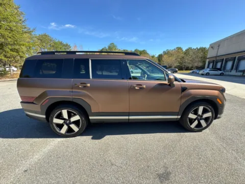 More photos of 2024 Hyundai Santa Fe Limited at ALM Hyundai West, GA