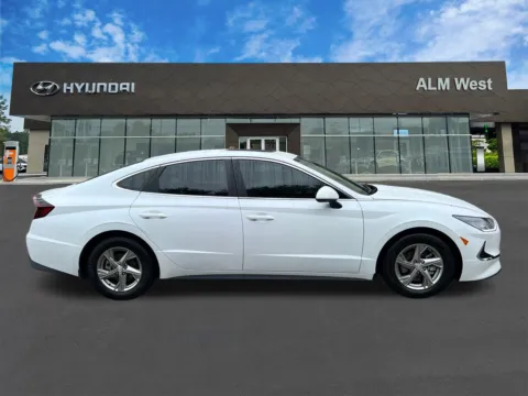 More photos of 2021 Hyundai Sonata SE at ALM Hyundai West, GA