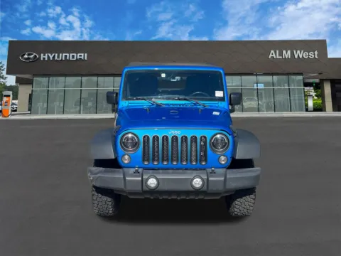 Photos of 2015 Jeep Wrangler Unlimited Rubicon for sale in Lithia Springs, GA at ALM Hyundai West