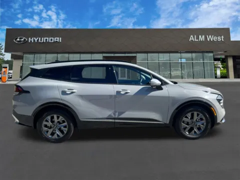 More photos of 2024 Kia Sportage SX at ALM Hyundai West, GA