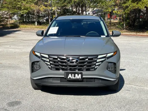 Photos of 2024 Hyundai Tucson SEL for sale in Lithia Springs, GA at ALM Hyundai West