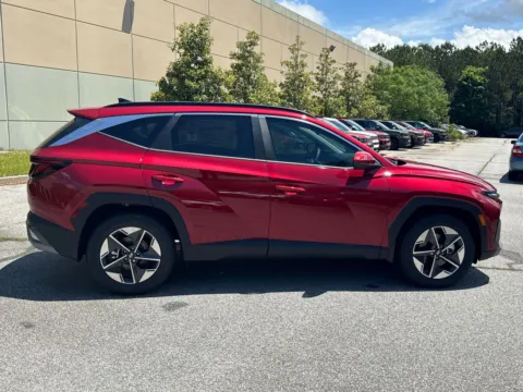 More photos of 2025 Hyundai Tucson SEL at ALM Hyundai West, GA