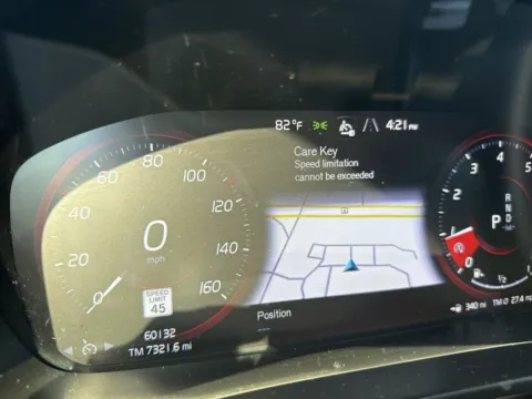 More photos of 2021 Volvo XC40 Momentum at ALM Hyundai West, GA