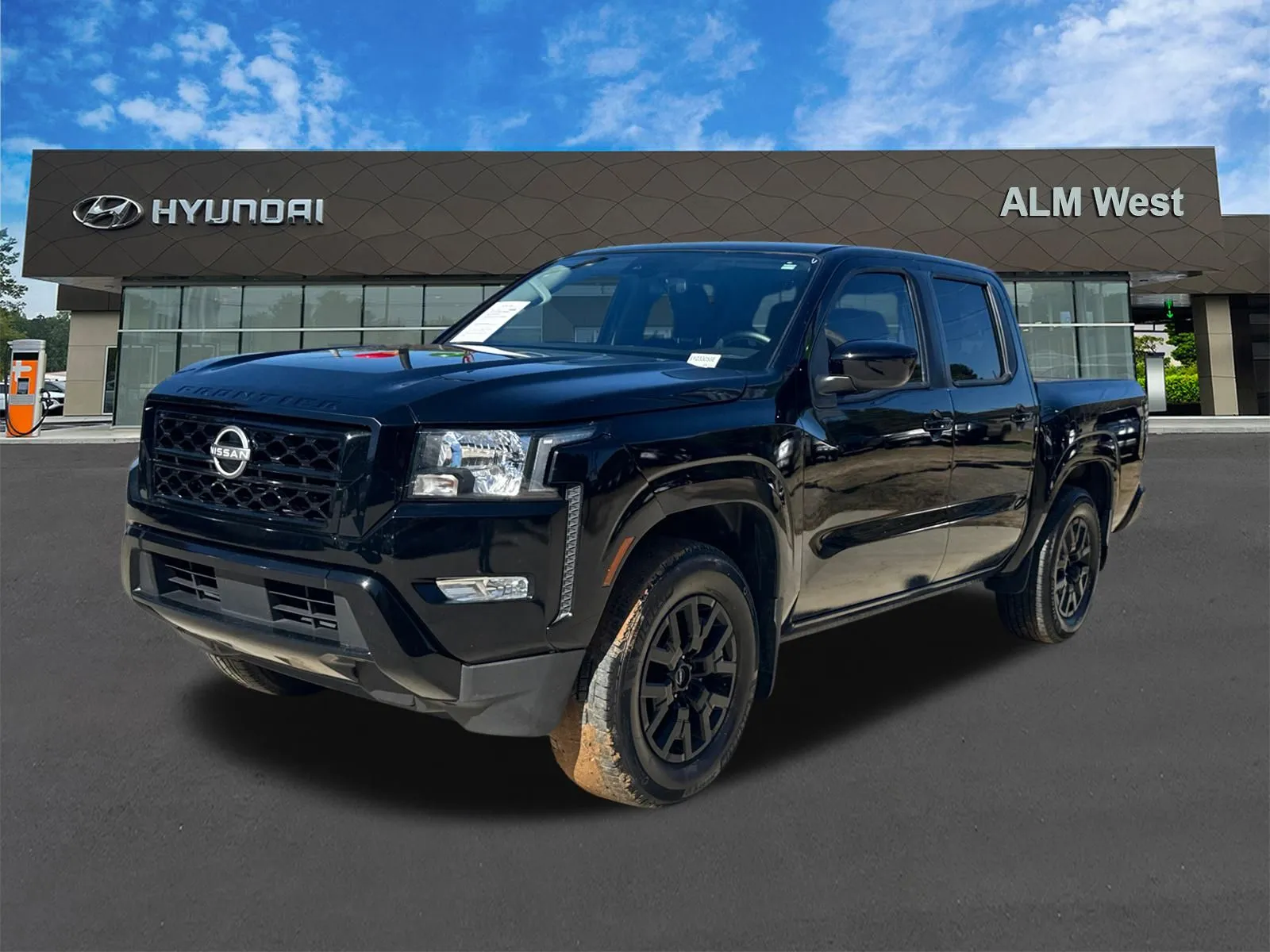 2024 Nissan Frontier SV