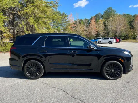 More photos of 2025 Hyundai Palisade Calligraphy Night Edition at ALM Hyundai West, GA