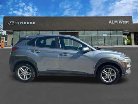 More photos of 2021 Hyundai Kona SE at ALM Hyundai West, GA