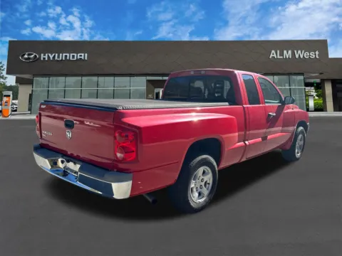 More photos of 2005 Dodge Dakota SLT at ALM Hyundai West, GA