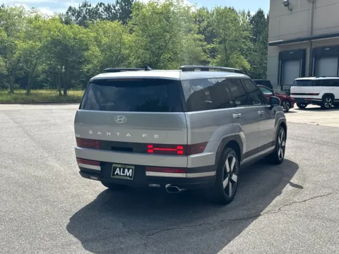 More photos of 2024 Hyundai Santa Fe Limited at ALM Hyundai West, GA
