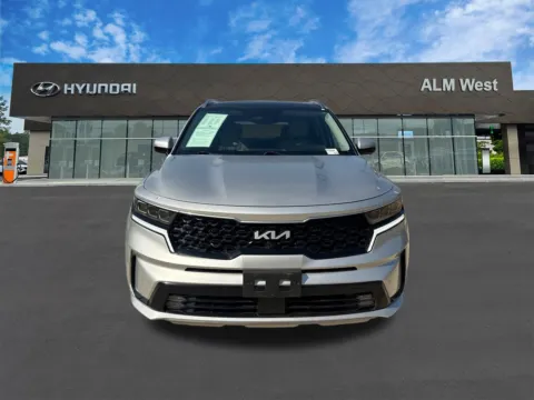 Photos of 2023 Kia Sorento Plug-In Hybrid SX Prestige for sale in Lithia Springs, GA at ALM Hyundai West