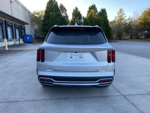 More photos of 2023 Kia Sorento Plug-In Hybrid SX Prestige at ALM Hyundai West, GA