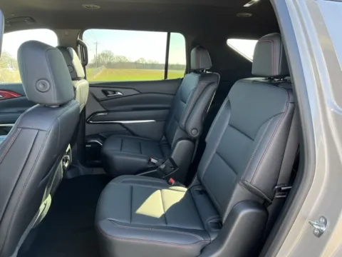 More photos of 2026 Chevrolet Traverse Z71 at Taylor Automotive, TN