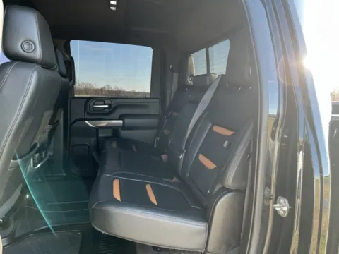 More photos of 2022 GMC Sierra 2500HD AT4 at Taylor Automotive, TN