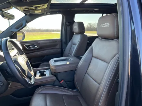 More photos of 2022 Chevrolet Tahoe High Country at Taylor Automotive, TN