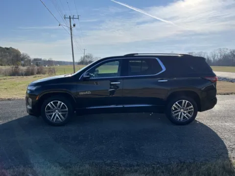 Photos of 2022 Chevrolet Traverse High Country for sale in Martin, TN at Taylor Automotive