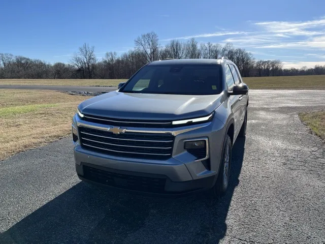 Gray 2026 Chevrolet Traverse LT for sale in Martin, TN