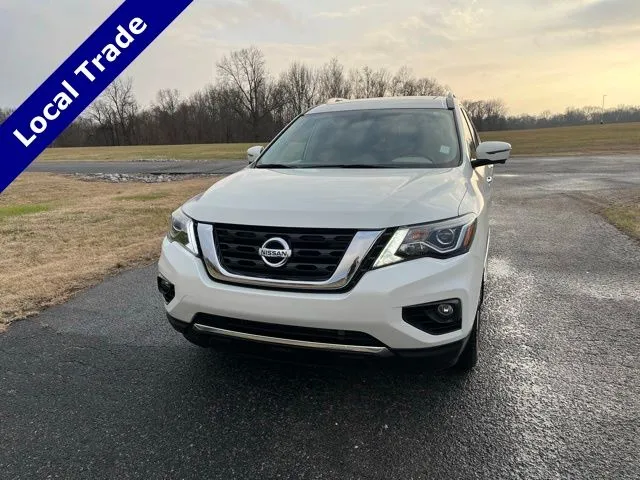 White 2019 Nissan Pathfinder Platinum for sale in Martin, TN