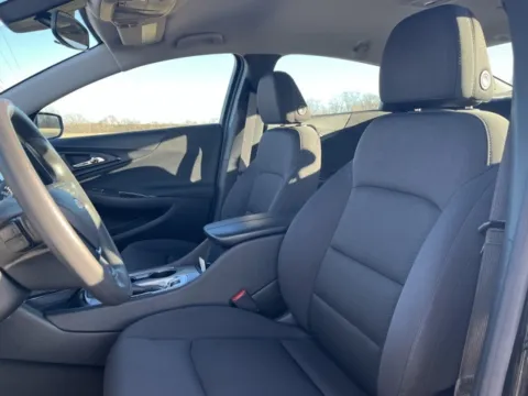 More photos of 2024 Chevrolet Malibu LT at Taylor Automotive, TN