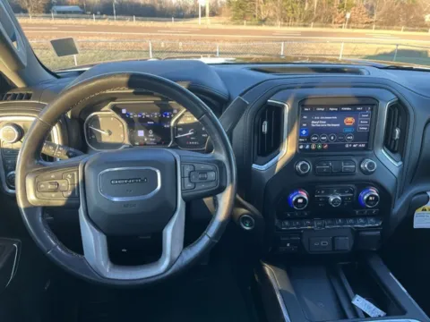 Another view of 2022 GMC Sierra 2500HD Denali for sale in Martin, TN at Taylor Automotive