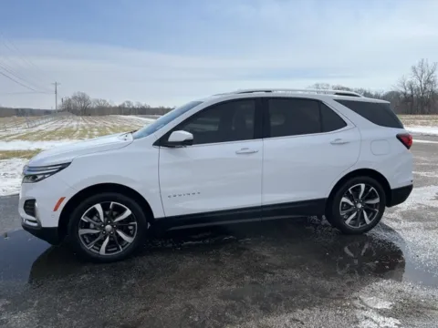 Photos of 2022 Chevrolet Equinox Premier for sale in Martin, TN at Taylor Automotive