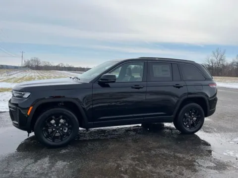 Photos of 2026 Jeep Grand Cherokee Laredo for sale in Martin, TN at Taylor Automotive