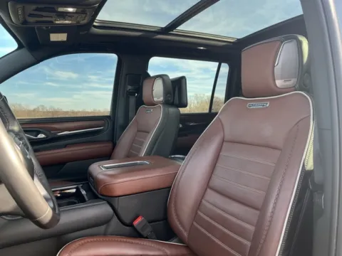 More photos of 2023 GMC Yukon XL Denali Ultimate at Taylor Automotive, TN